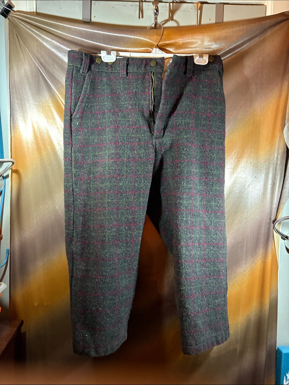 Vintage heavy short hunting Men's Plaid Wool Blend Trousers. 36” waist F3